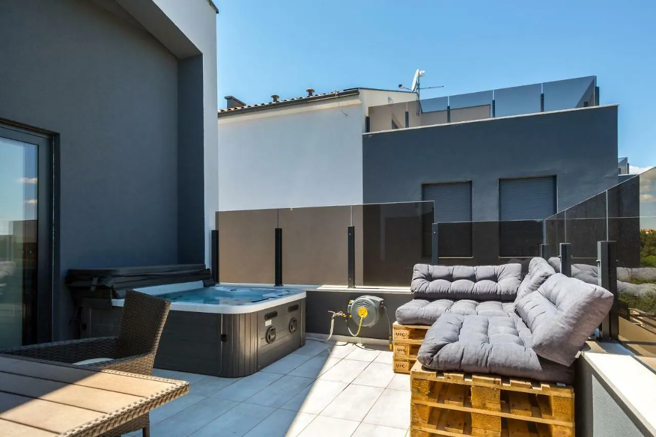 Apartment Seaside Villa & Spa Liznjan