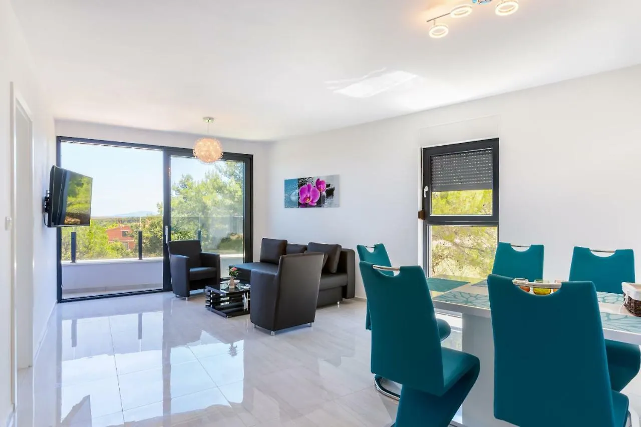 Seaside Villa & Spa Ližnjan 公寓