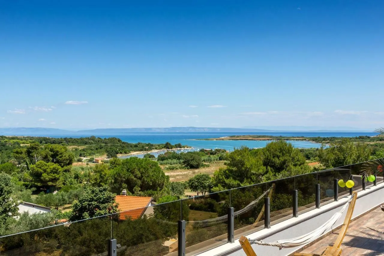 公寓 Seaside Villa & Spa Ližnjan